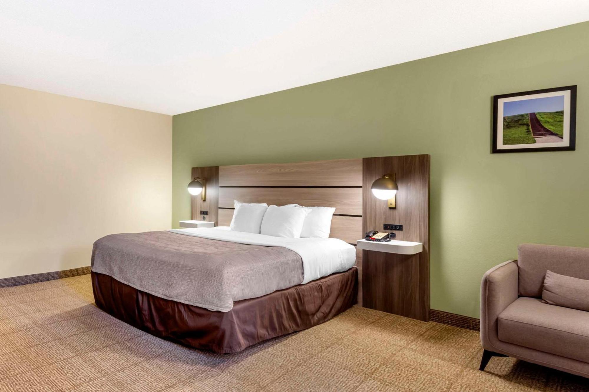 Quality Inn Raleigh Downtown Екстер'єр фото