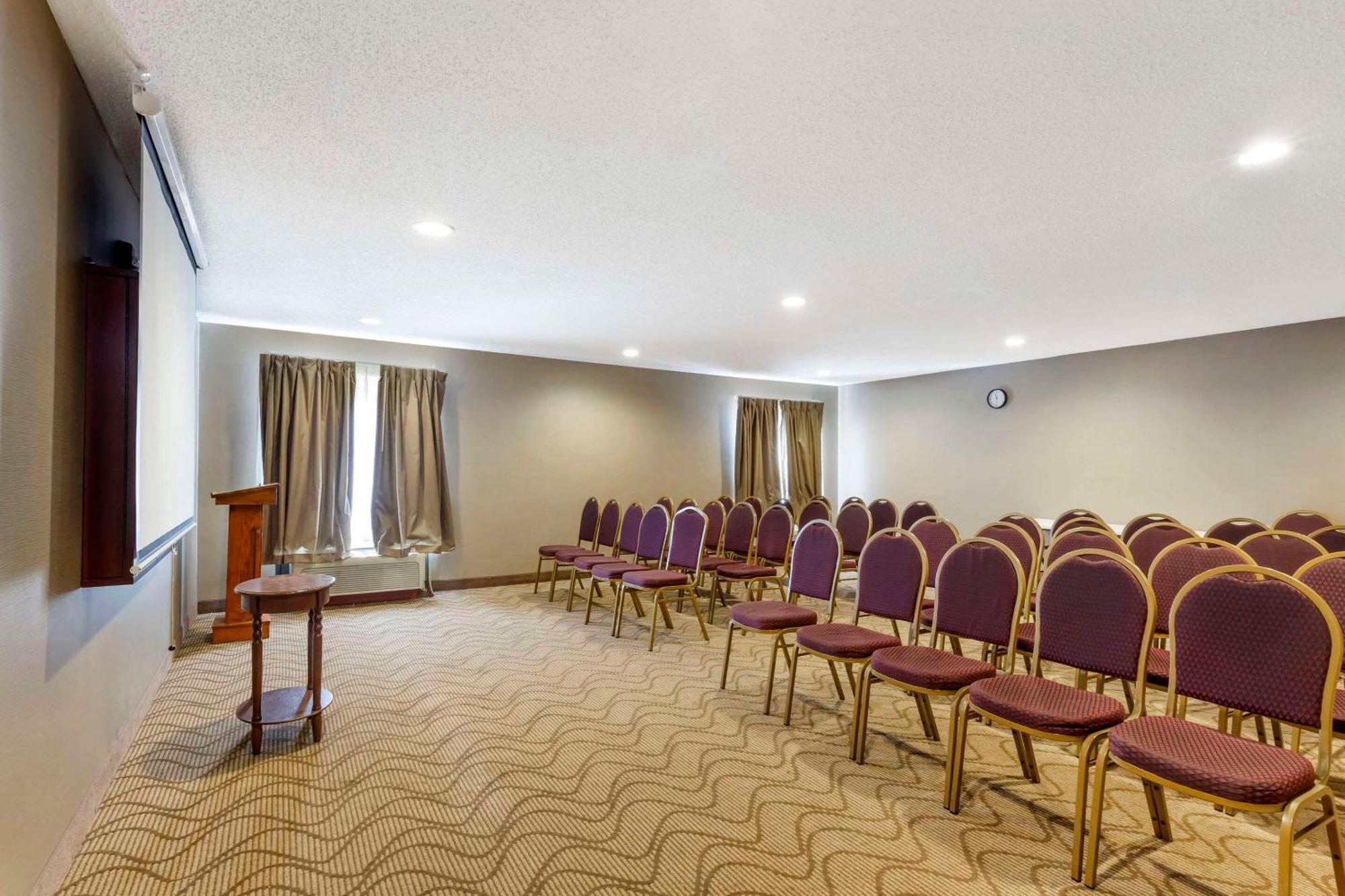 Quality Inn Raleigh Downtown Екстер'єр фото