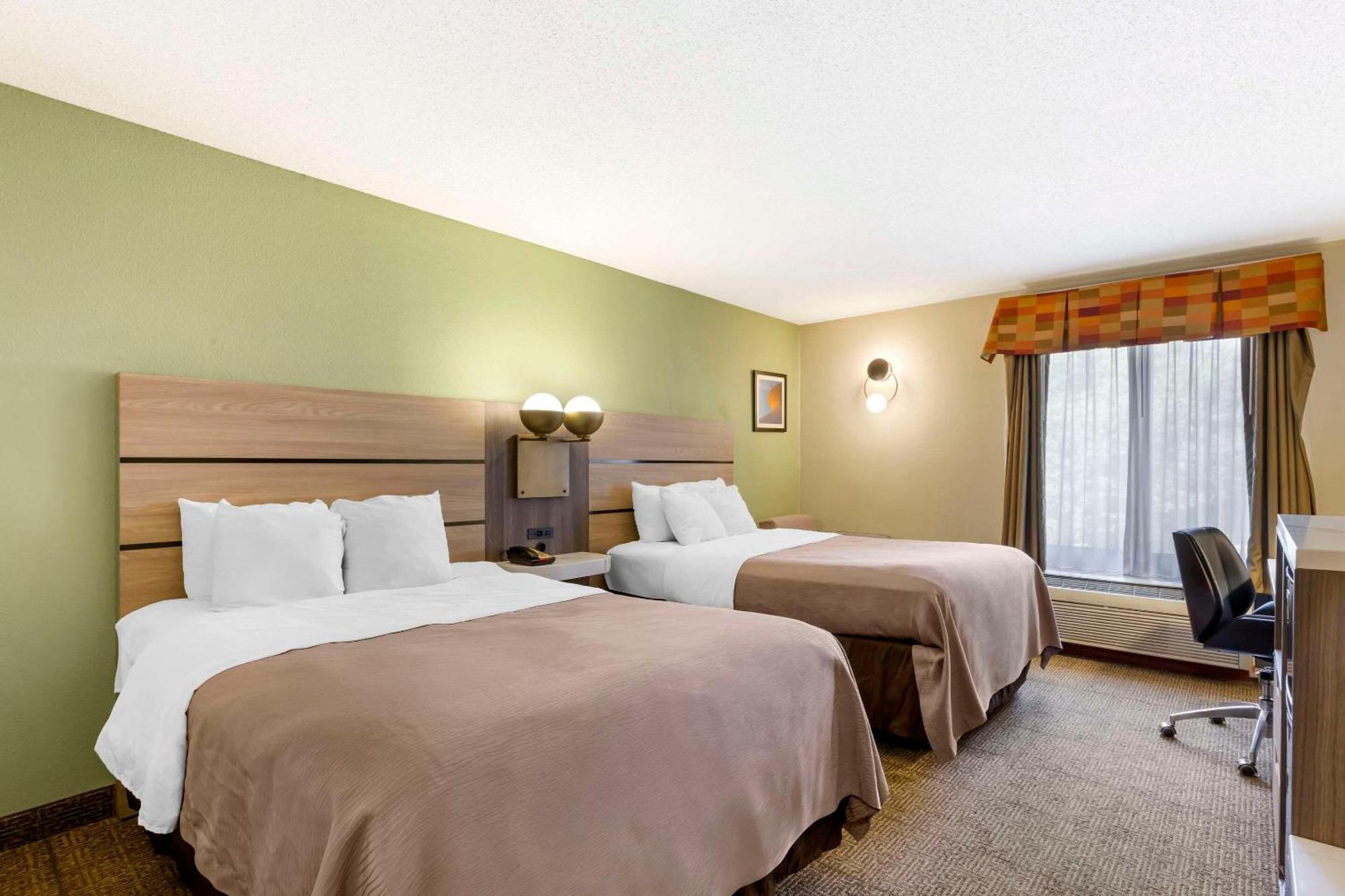 Quality Inn Raleigh Downtown Екстер'єр фото