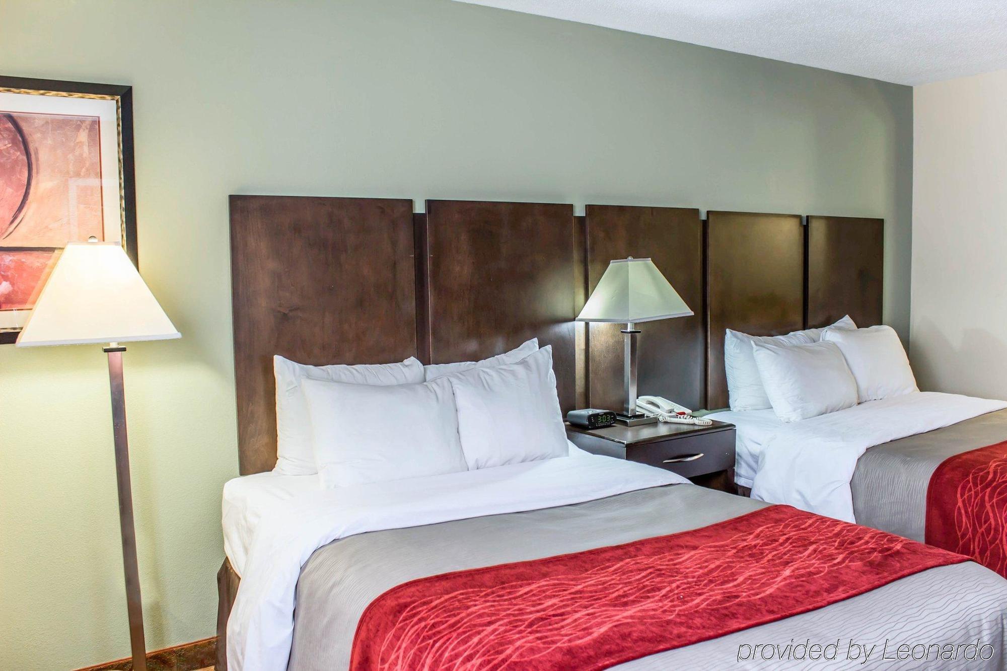Quality Inn Raleigh Downtown Екстер'єр фото