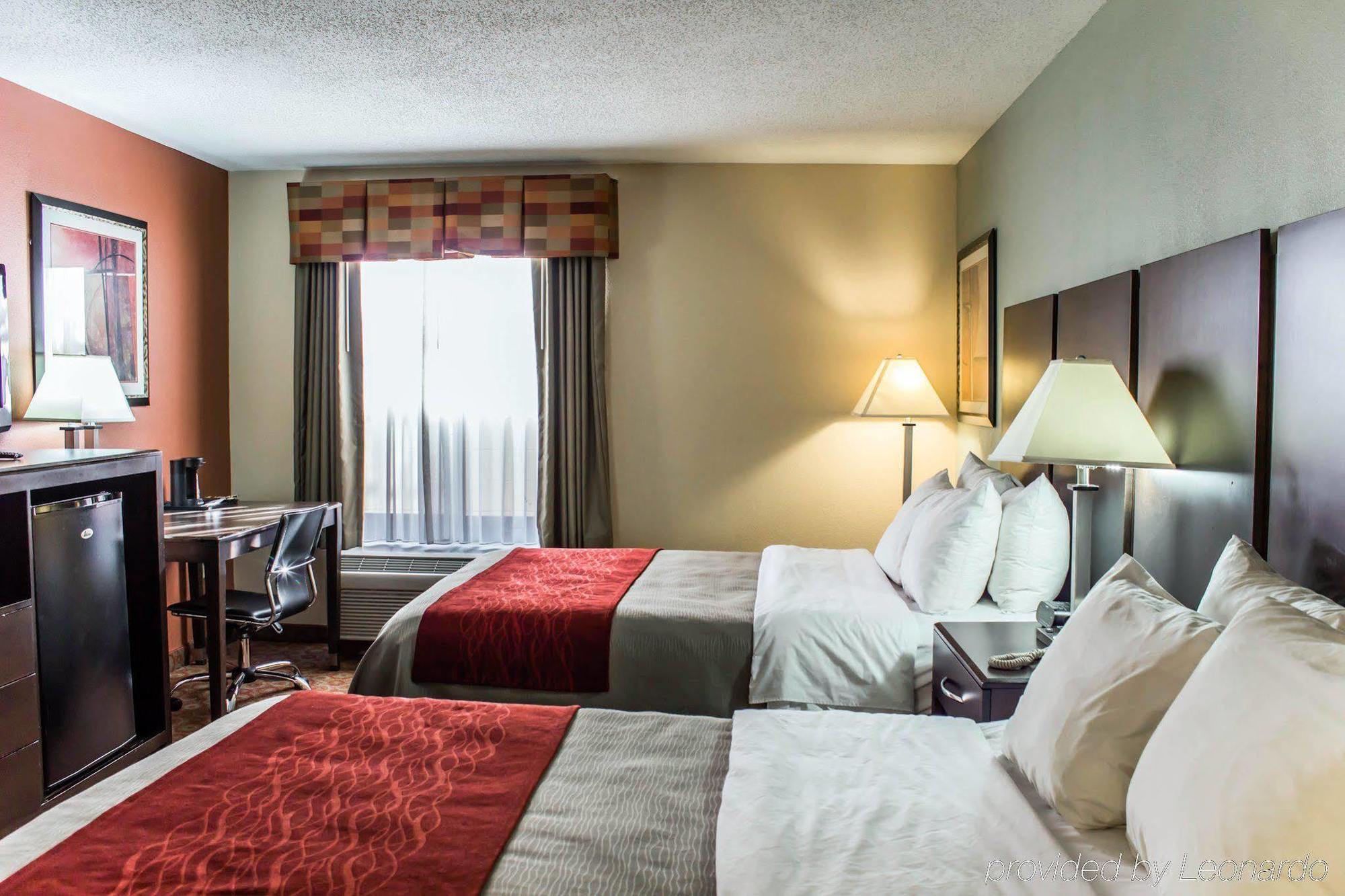 Quality Inn Raleigh Downtown Екстер'єр фото